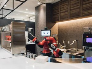 Hotel fires robotic staff