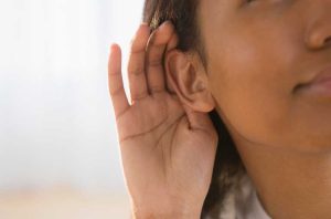 woman unable to hear men voice