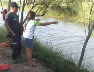 Father daughter border drowning