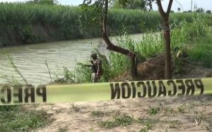 Father daughter border drowning